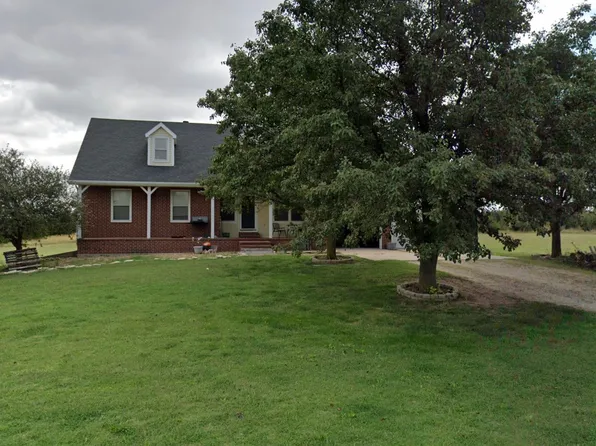 1663 W Larkin Dr, Milton, KS 67106