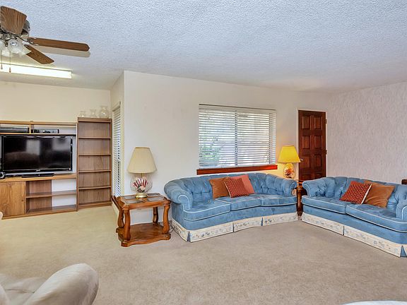 4th image of 6549 W Ellis Dr