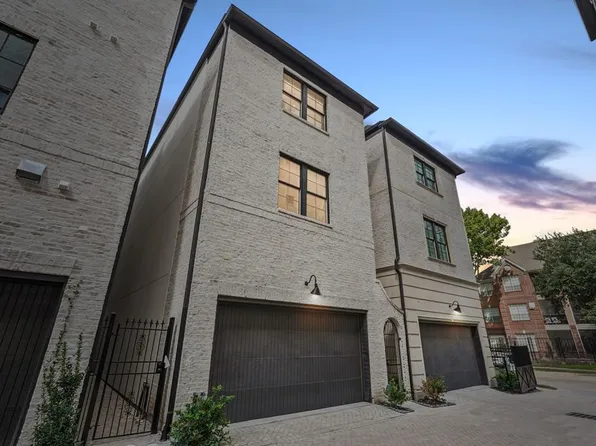 1234 Wood Hollow Drive, Houston, TX 77057