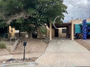 1634 Mountain View Ave, Las Cruces, NM 88001