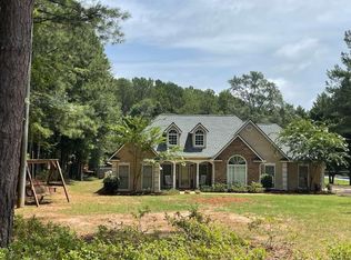 35 S Smith Rd, Lagrange, GA 30241