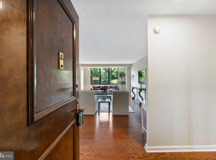 5225 Pooks Hill Rd APT 509S, Bethesda, MD 20814