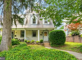 222 Henley Rd, Wynnewood, PA 19096