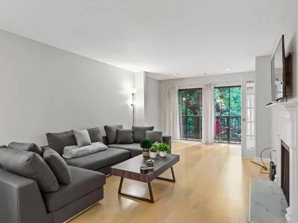 1208 Pine Heights Dr NE, Atlanta, GA 30324