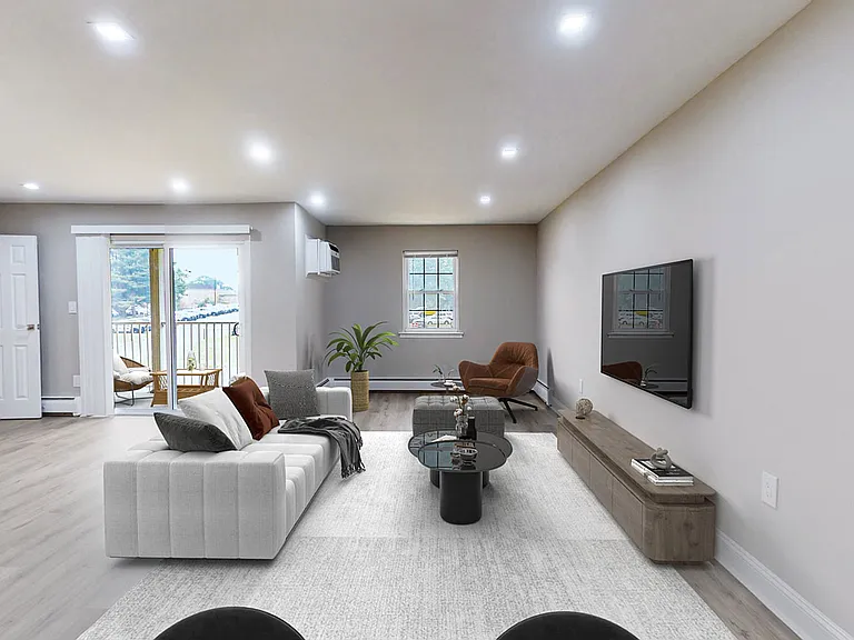 Wyndmoor Apartments — Photo 2