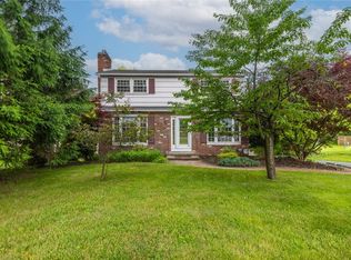 1973 Penfield Rd, Penfield, NY 14526