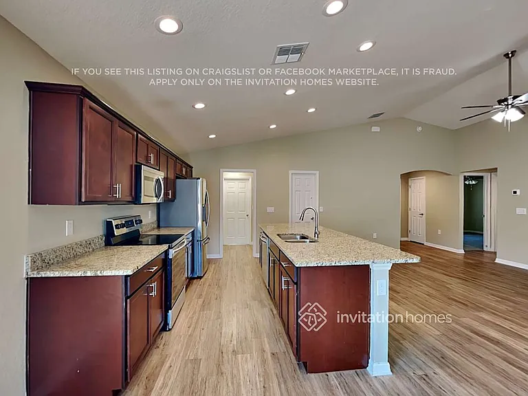 939 Blue Tide Ln — Photo 7