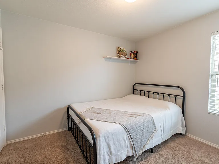 771 Bayonet St — Photo 15