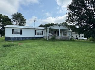 9220 Epperson Springs Rd, Westmoreland, TN 37186