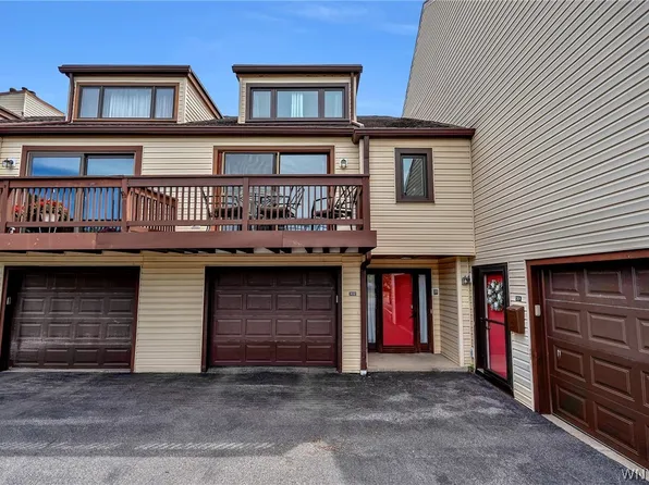 202 Old Meadow Dr Unit 20B, East Amherst, NY 14051