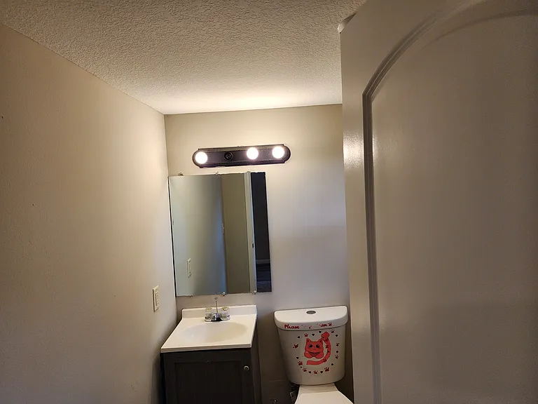 4520 Fillmore St NE — Photo 23