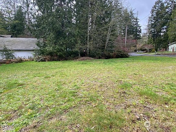 3rd image of 220 Lot 41 E Pickering Drive