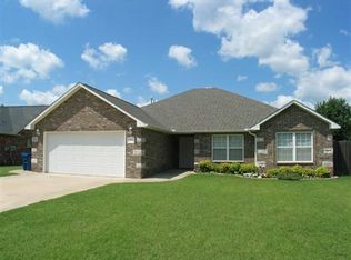 3014 S Black Oak Dr, Stillwater, OK 74074