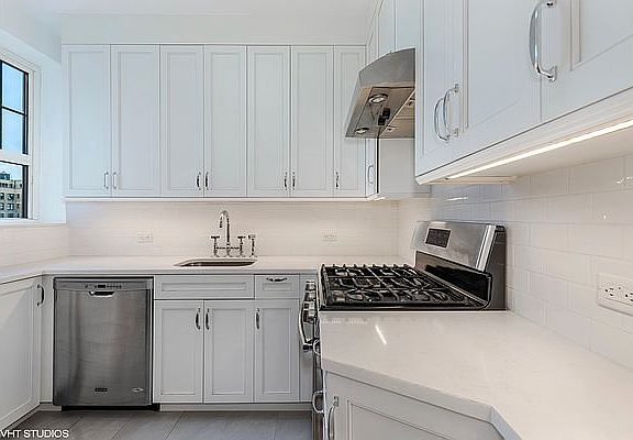 3rd image of 241 Central Park W APT 2F