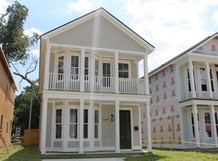 1207 E 34th St, Savannah, GA 31404