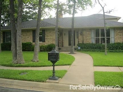 1st image of 1706 Hilltop Ln