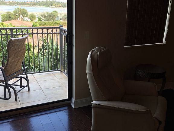 5th image of 305 Del Sol Cir