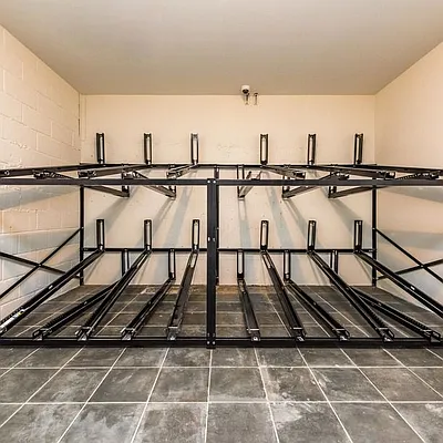 Rented by Nooklyn NYC LLC | media 84