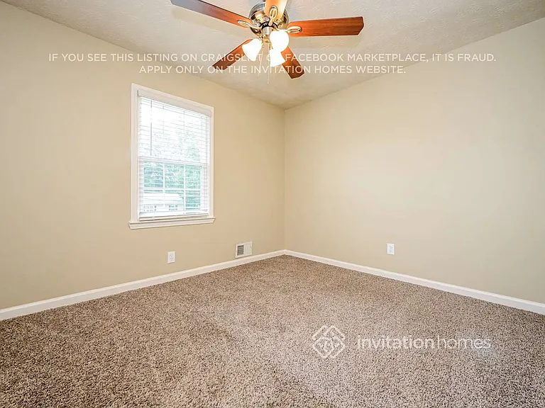 734 Shoreline Trl SE — Photo 13