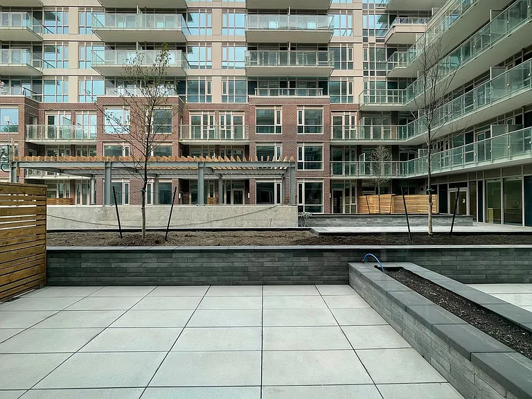 150 Logan Ave #113 — Photo 12