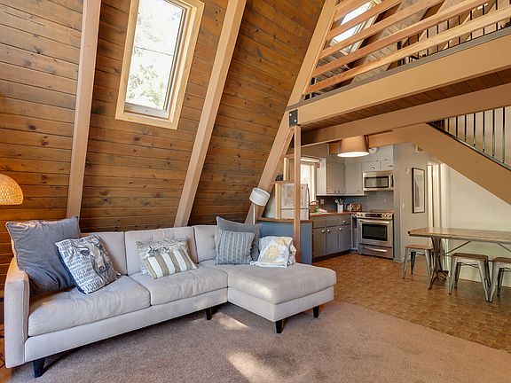 4th image of 43491 Colusa Ct