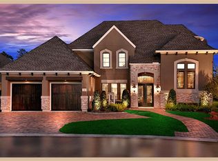 11 Broadwater Ct, Shenandoah, TX 77381