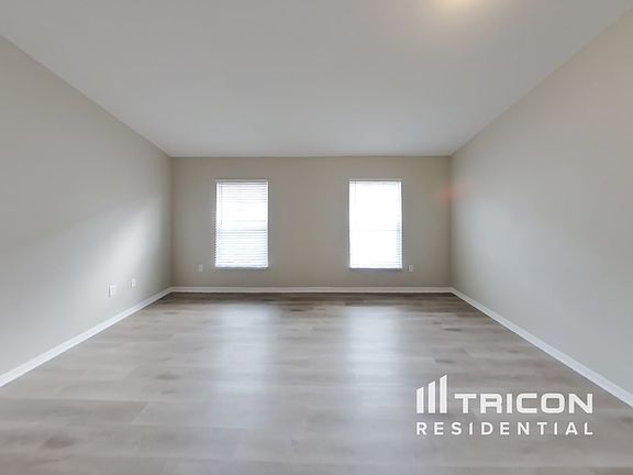3rd image of 1429 Firewheel Dr