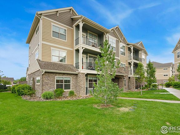 3rd image of 4672 Hahns Peak Dr #101