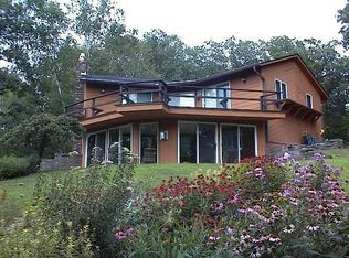 1062 Oak Ct, Amery, WI 54001