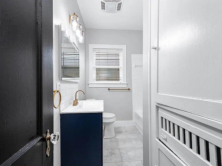 2509 Arbor St — Photo 14