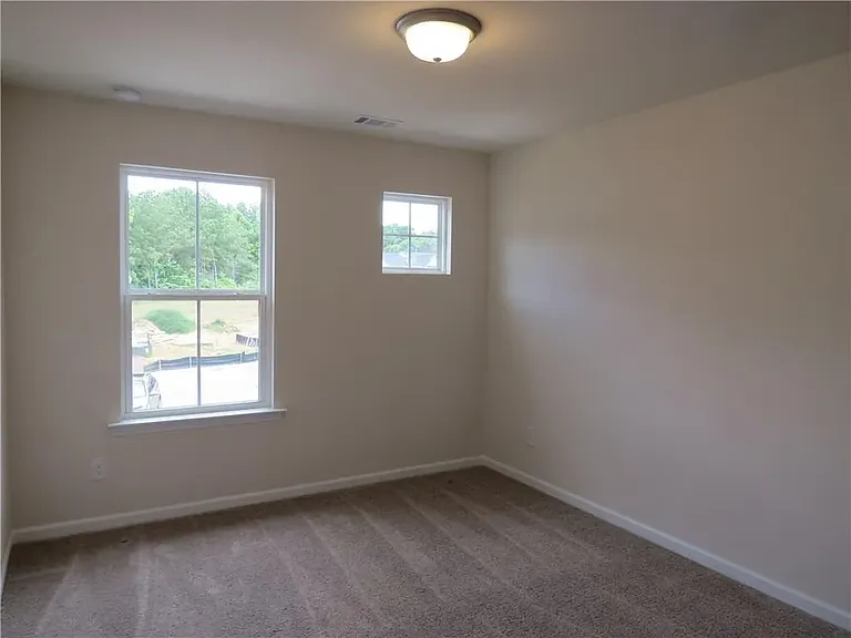 5640 Berney Cir — Photo 15