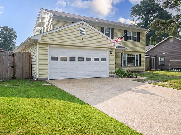 3rd image of 1708 Star Lake Dr