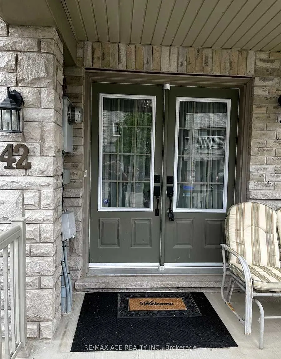 3 bed, $2,900 — Photo 3