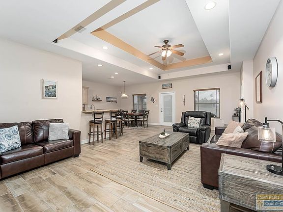 2nd image of 18 Cypress Point Dr