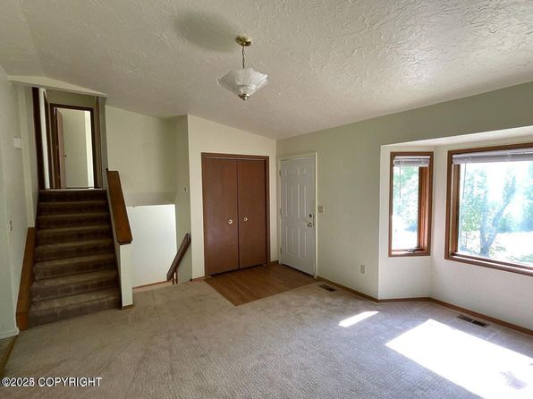 5875 E Alder Cir, Wasilla, AK 99654