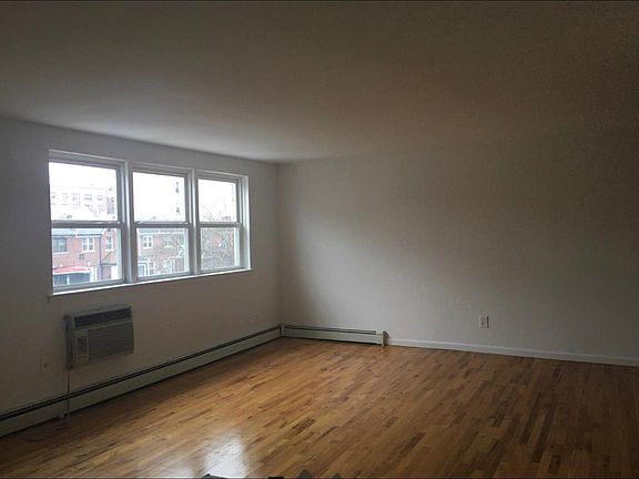 4th image of 8683 Bay Pkwy #3FL