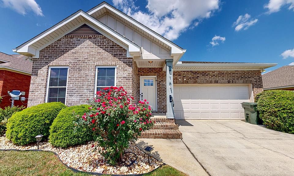 1st image of 116 Waxmyrtle Rd