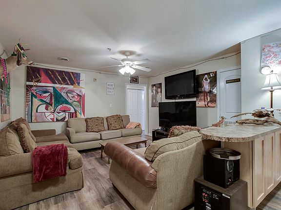 5th image of 1801 Lake Ave APT 105