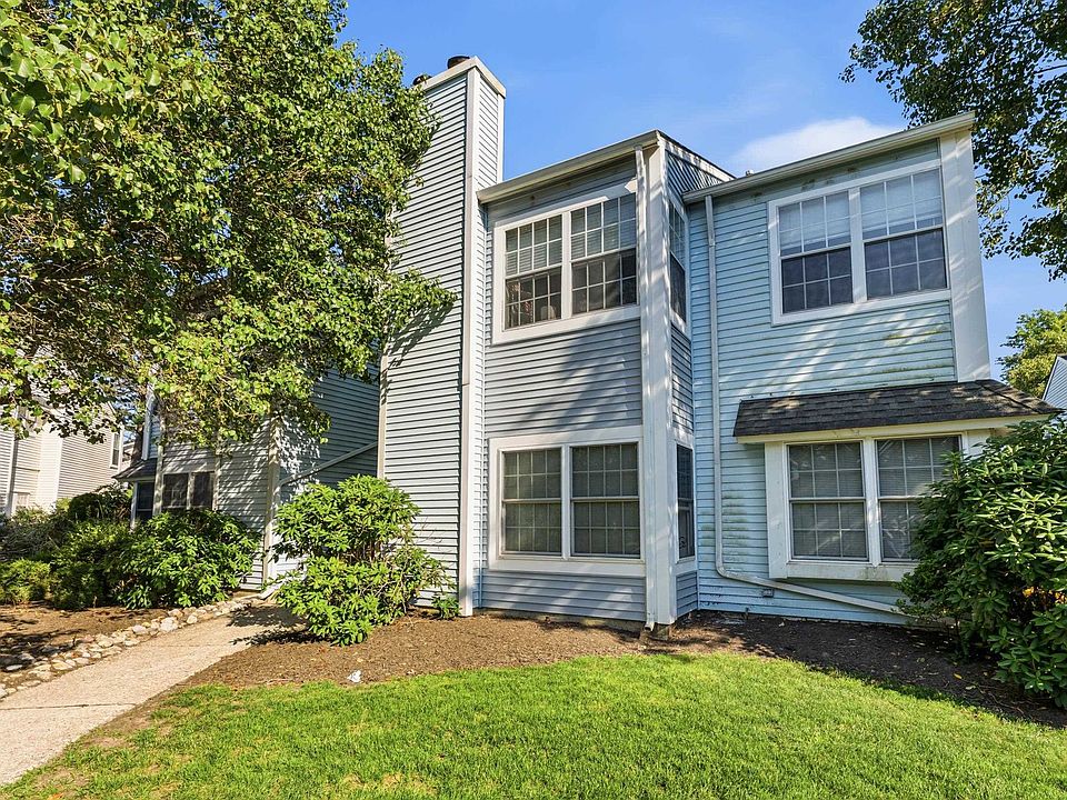 1st image of 72 Meadow Ridge Rd #72