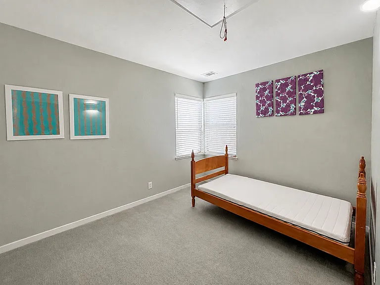 1220 Deer Rd — Photo 12