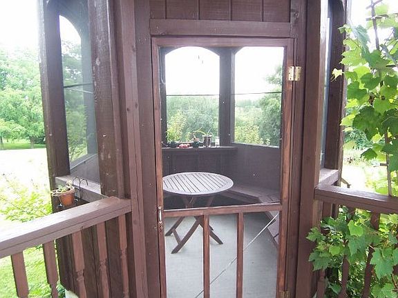5th image of 2318 N Wildwood Dr