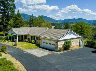 223 October Ln, Merlin, OR 97532