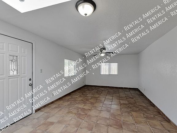 2nd image of 2810 W Carnauba St