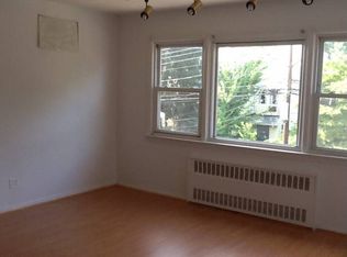 19624 42nd Rd #2, Flushing, NY 11358