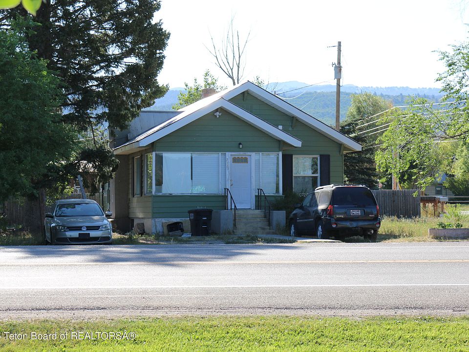 2nd image of 7985 S Highway 33