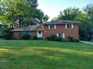 20650 S Woodland Rd, Shaker Heights, OH 44122