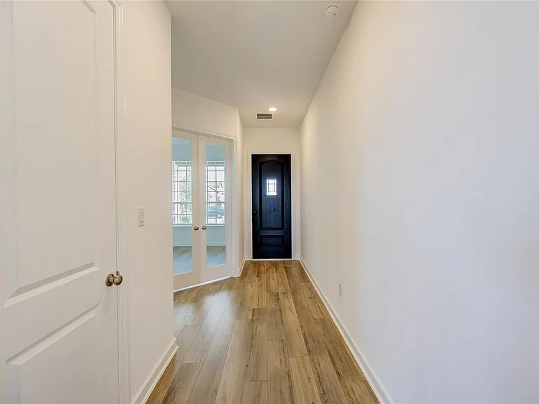 25326 Loch Doon Dr — Photo 5