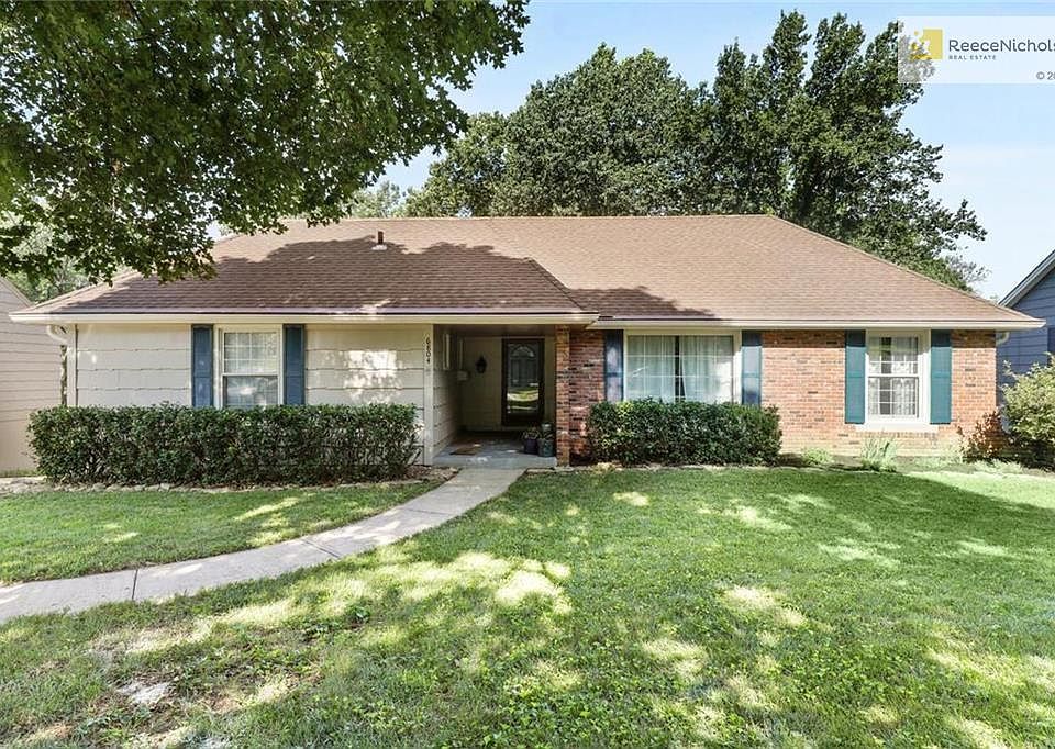 Welcome home to 6804 N Overland Drive! This true 5-bedroom home has plenty of space for everyone! Two-car, rear-entry garage.