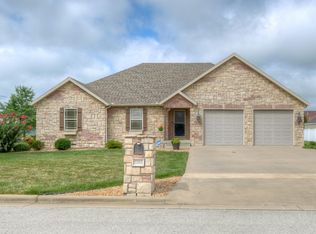2543 Theo St, Carthage, MO 64836
