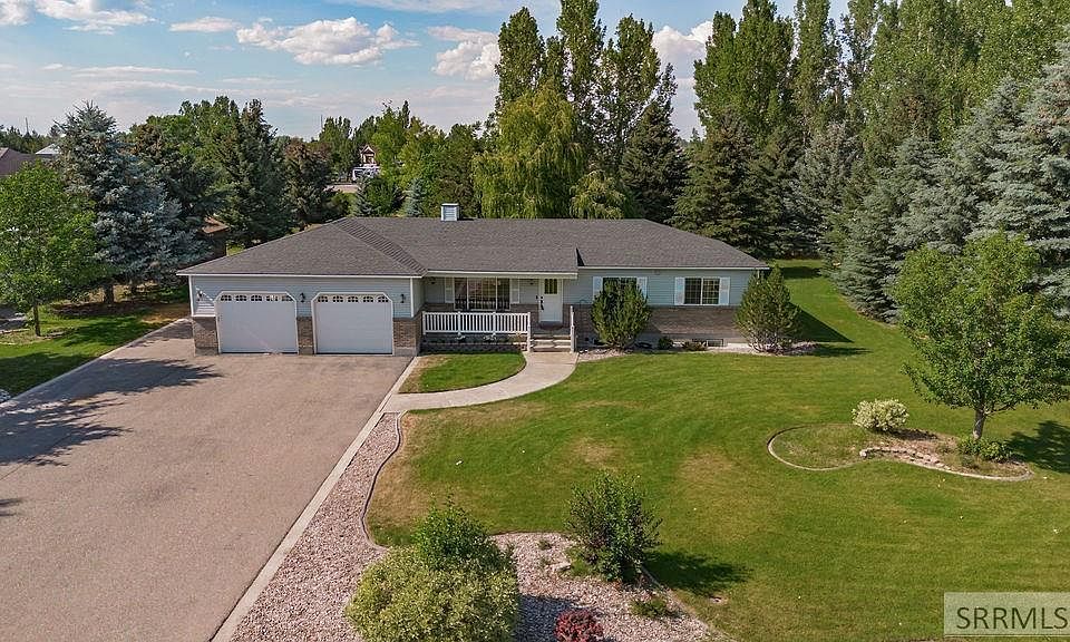 1st image of 4633 E Wind River Dr